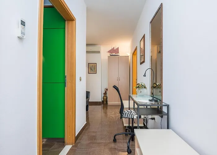 By The Sea - 18590 *