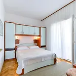 Apartament By The Sea - 18590 *