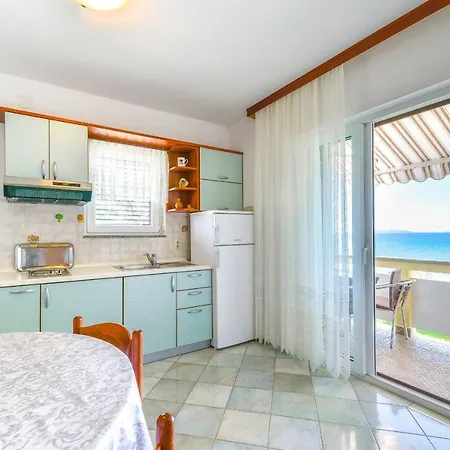 By The Sea - 18590 Appartement *