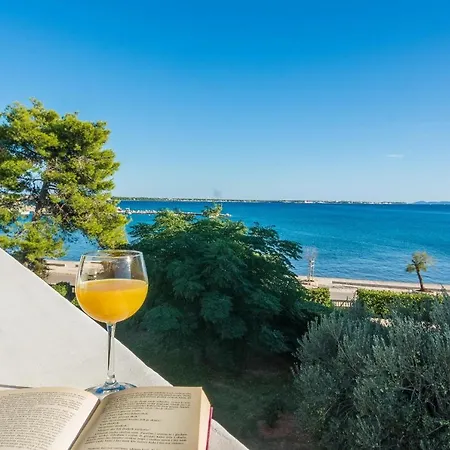 Appartement By The Sea - 18590