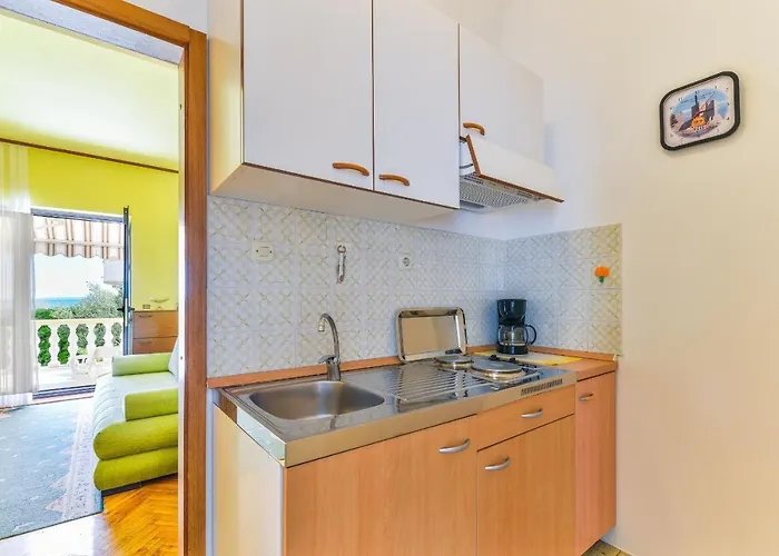 By The Sea - 18590 Apartment Vir